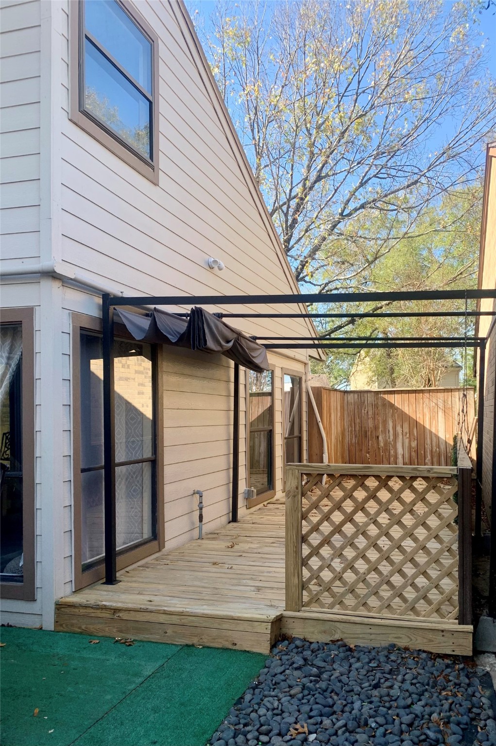 4807 Forest Court Baytown, TX 77521 - Photo 28 of 32 Outdoor Patio area