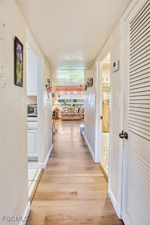 601 Periwinkle Way, Unit D7 Sanibel, FL 33957 - Photo 20 of 27