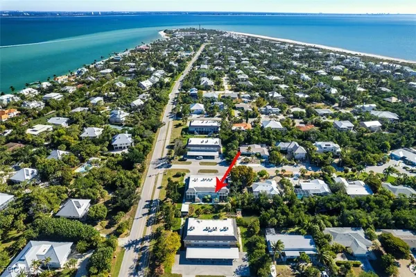$289,000 | 601 Periwinkle Way, Unit D7, Sanibel, FL 33957