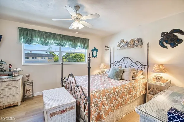 $289,000 | 601 Periwinkle Way, Unit D7, Sanibel, FL 33957