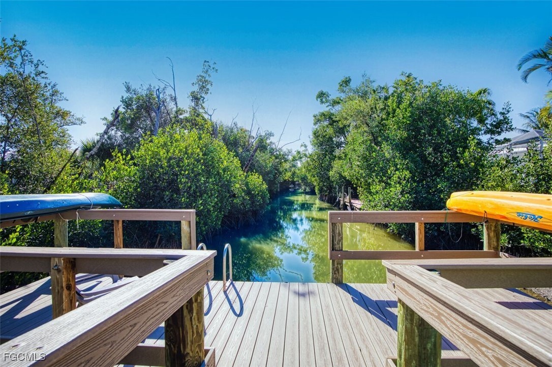 601 Periwinkle Way, Unit D7 Sanibel, FL 33957 - Photo 27 of 27