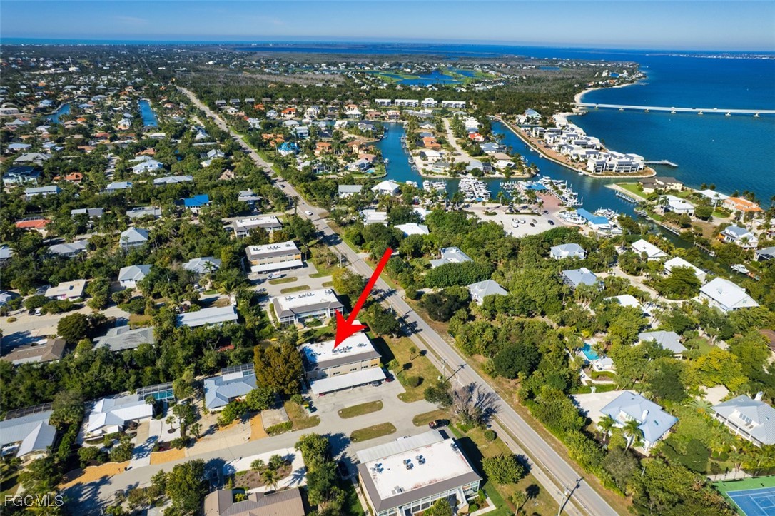 601 Periwinkle Way, Unit D7 Sanibel, FL 33957 - Photo 4 of 27