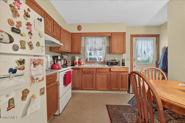 $175,000 | 80 West Main Street, Johnstown, NY 12095