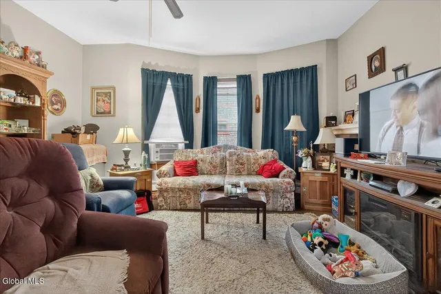 $175,000 | 80 West Main Street, Johnstown, NY 12095