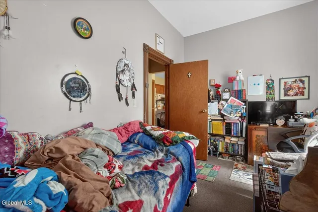 $175,000 | 80 West Main Street, Johnstown, NY 12095