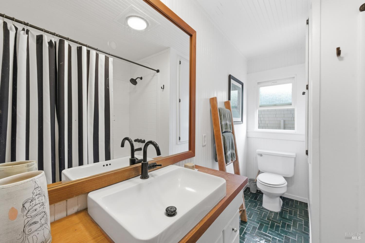 7613 Washington Avenue Sebastopol, CA 95472 - Photo 22 of 41