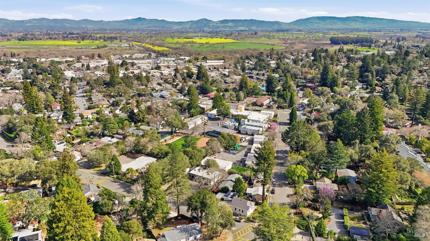 7613 Washington Avenue Sebastopol, CA 95472 - Photo 35 of 41