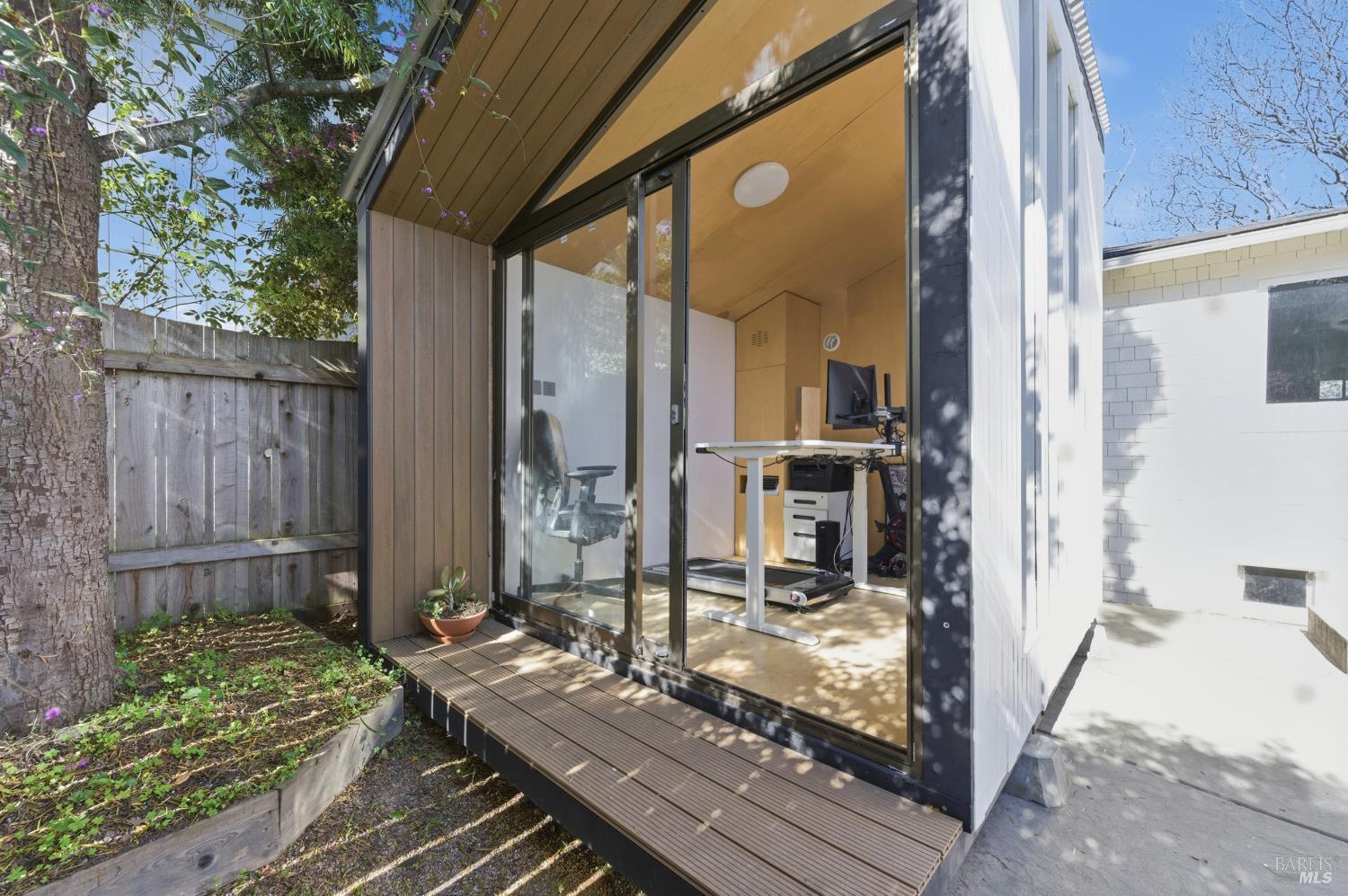 7613 Washington Avenue Sebastopol, CA 95472 - Photo 6 of 41