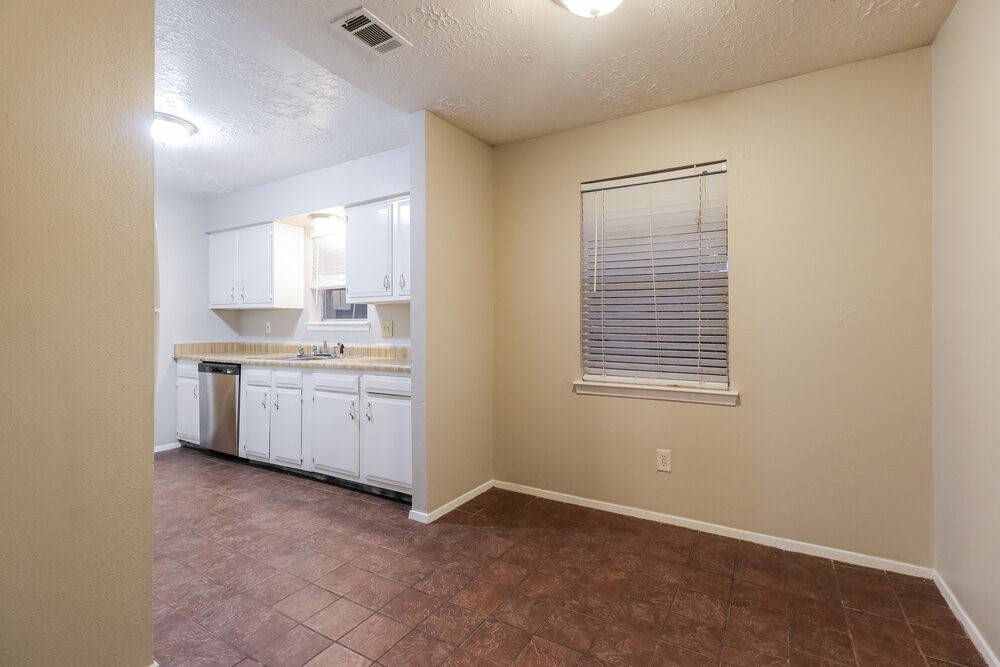 4322 Enchantedgate Drive Spring, TX 77373 - Photo 7 of 16