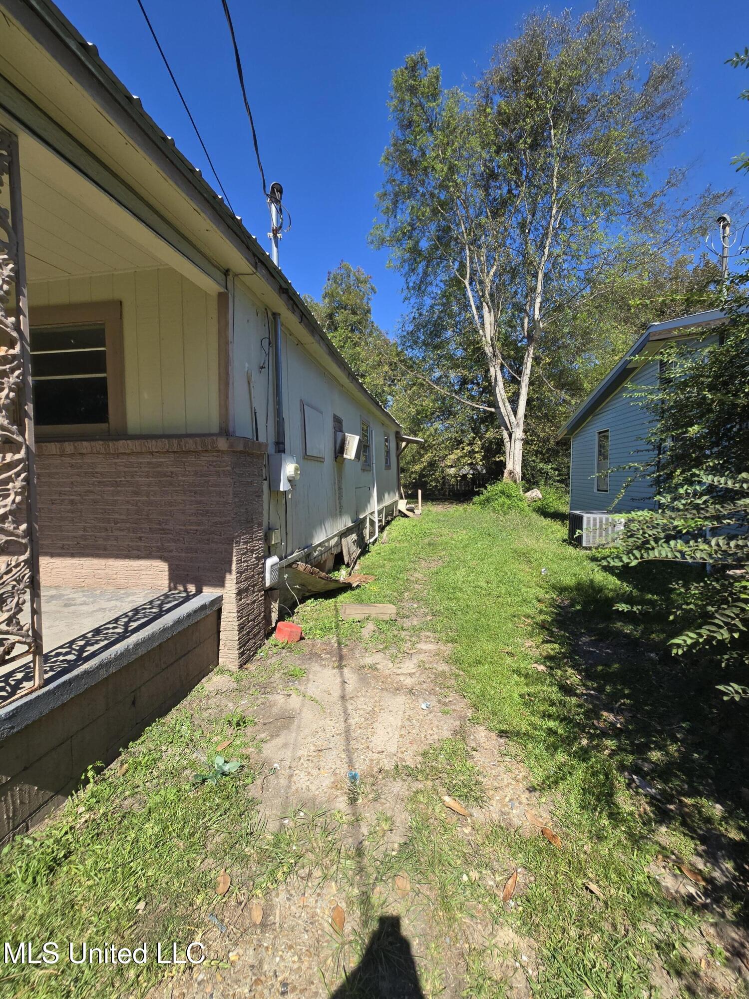 1135 McConkey Street Laurel, MS 39440 - Photo 2 of 30 Outside (1)