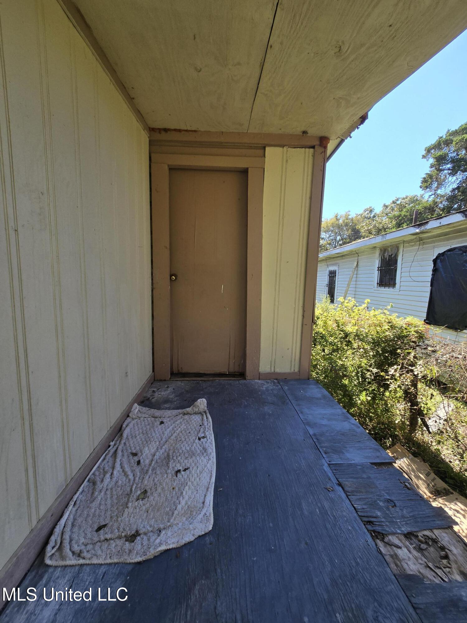 1135 McConkey Street Laurel, MS 39440 - Photo 30 of 30 Back Door