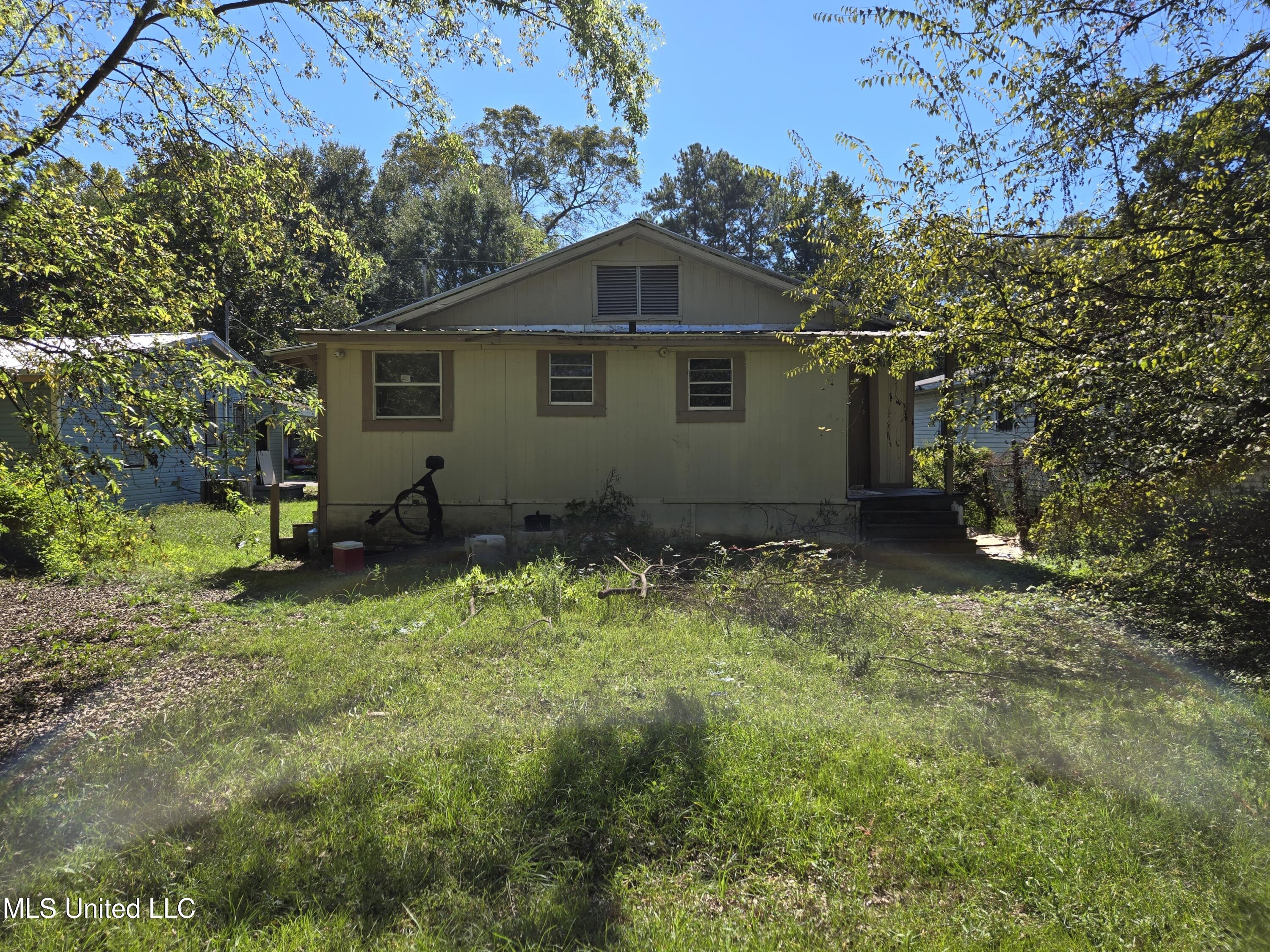 1135 McConkey Street Laurel, MS 39440 - Photo 6 of 30 Outside (5)