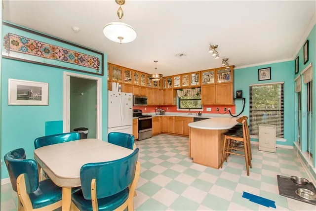 $400,000 | 60006 Highway 434, Lacombe, LA 70445