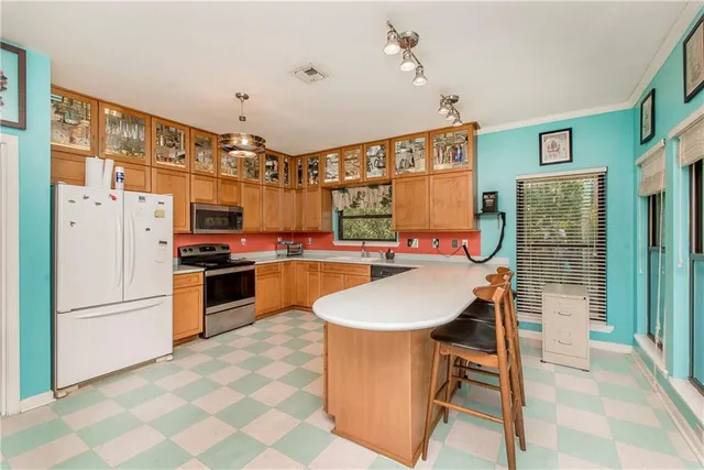 $400,000 | 60006 Highway 434, Lacombe, LA 70445