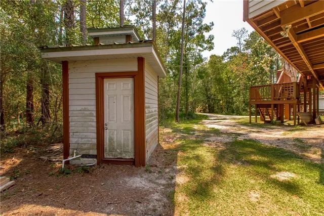 $400,000 | 60006 Highway 434, Lacombe, LA 70445