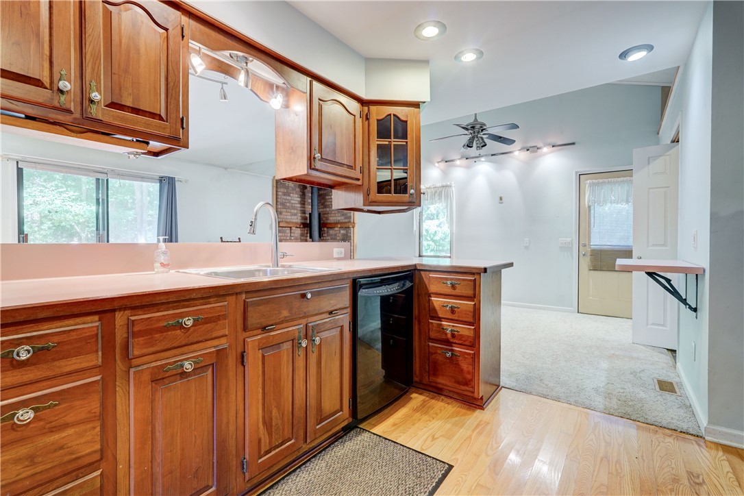 71 Harvest Road Perinton, NY 14450 - Photo 8 of 50