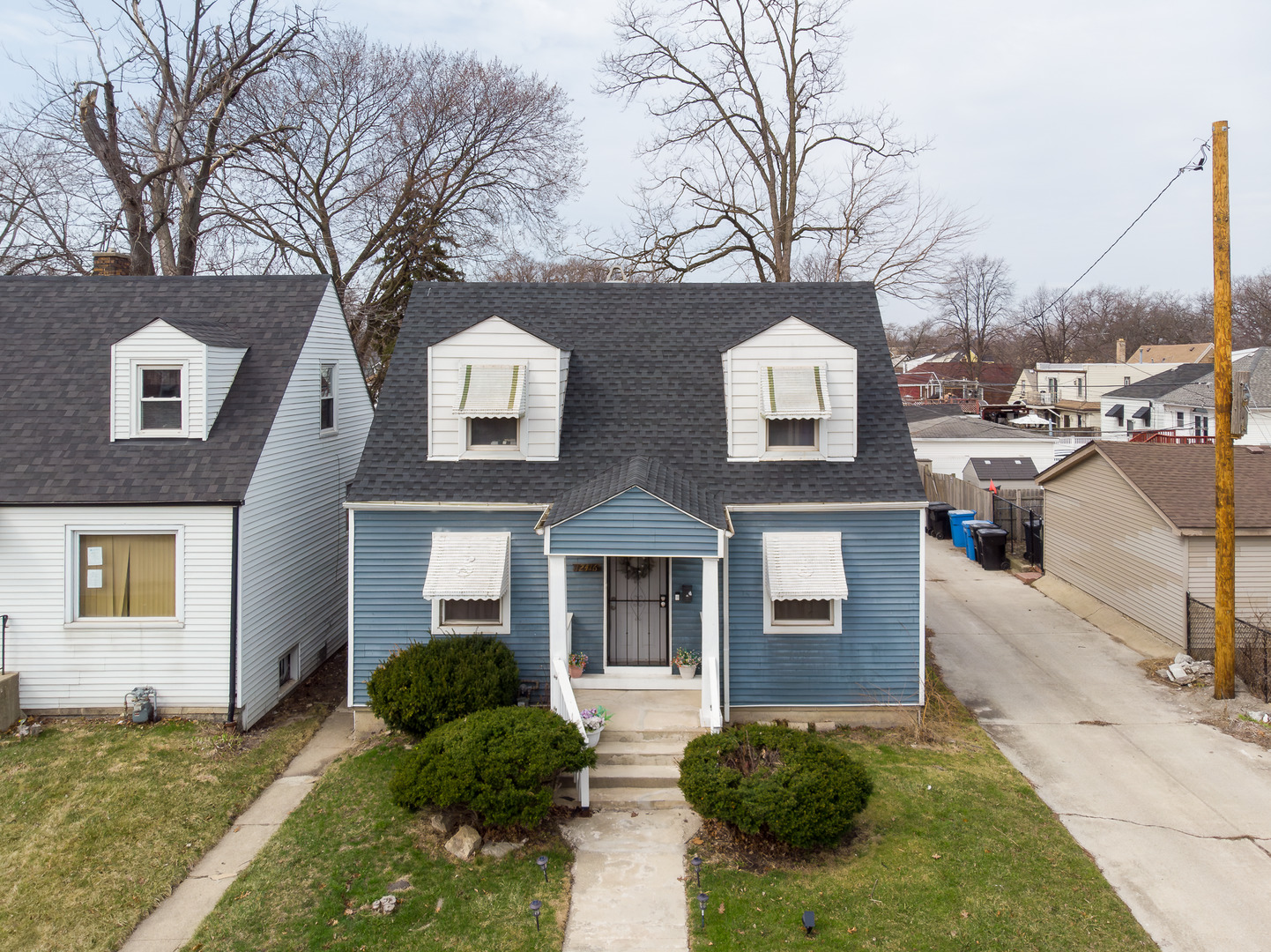 12416 South Princeton Avenue Chicago, IL 60628 - Photo 1 of 29