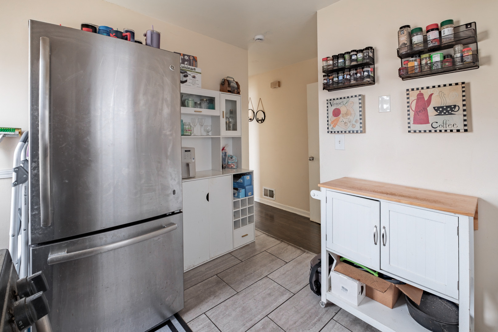 12416 South Princeton Avenue Chicago, IL 60628 - Photo 5 of 29