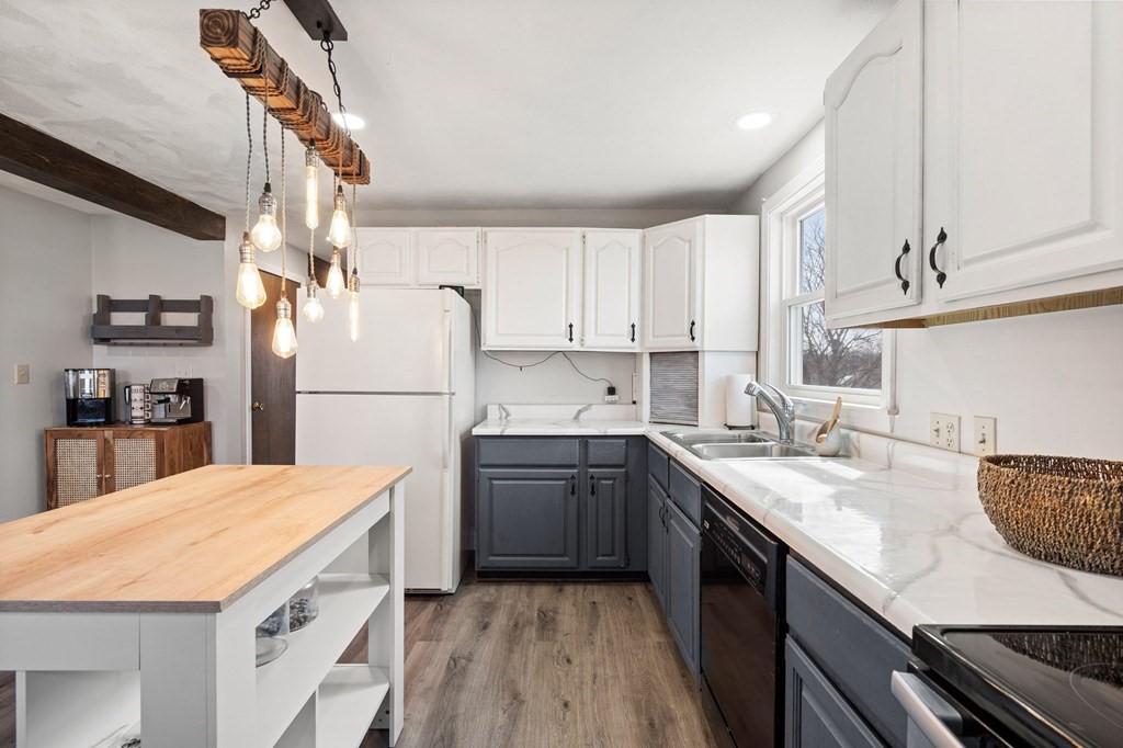 14 Neck Road Haverhill, MA 01835 - Photo 16 of 42 Gallery Image 16