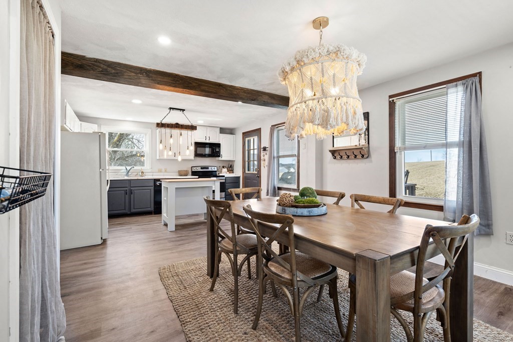 14 Neck Road Haverhill, MA 01835 - Photo 8 of 42 Gallery Image 8