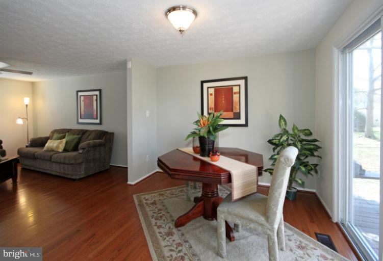 9146 Burke Road Burke, VA 22015 - Photo 18 of 21 Dining Room