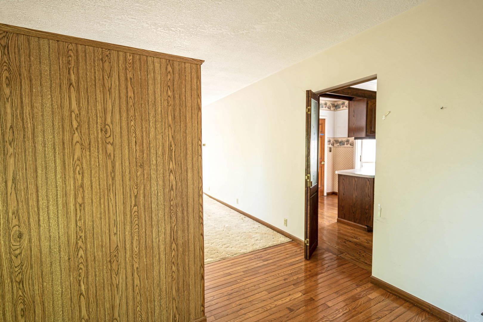 2410 Kroemer Road Fort Wayne, IN 46808 - Photo 12 of 23