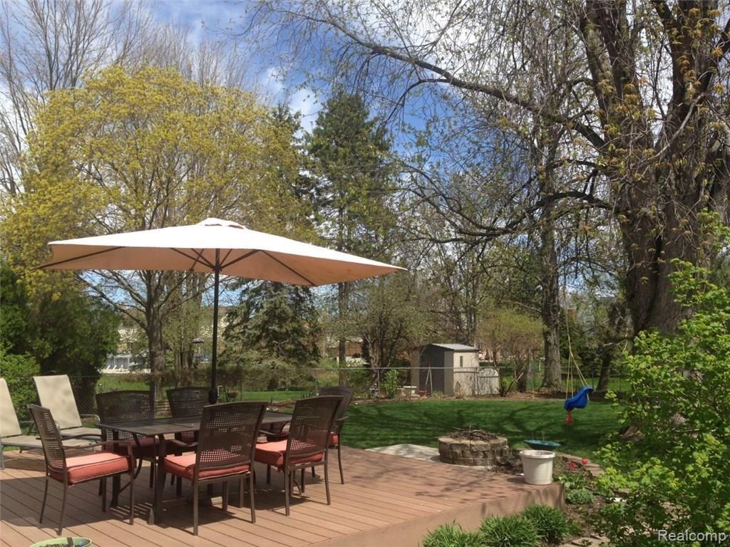 47250 Tilch Road Macomb, MI 48044 - Photo 2 of 41 Tilch back.jpg