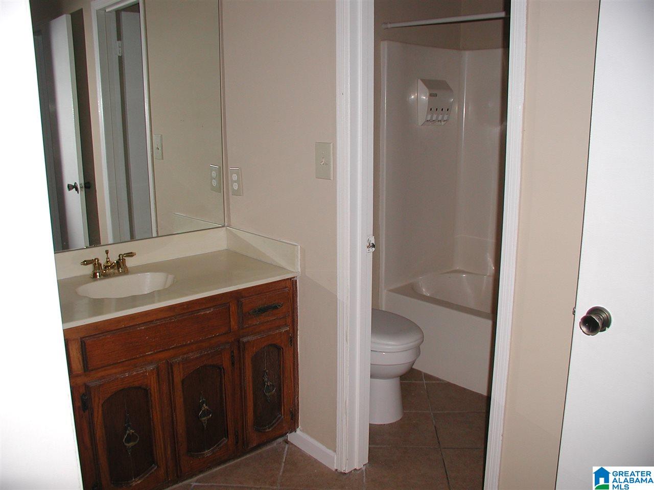 2429 Wine Ridge Drive Birmingham, AL 35244 - Photo 6 of 9