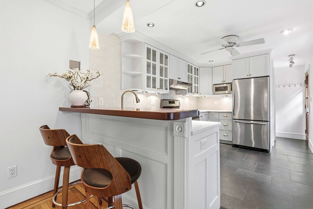 64 Pearl Street Boston, MA 02129 - Photo 9 of 29