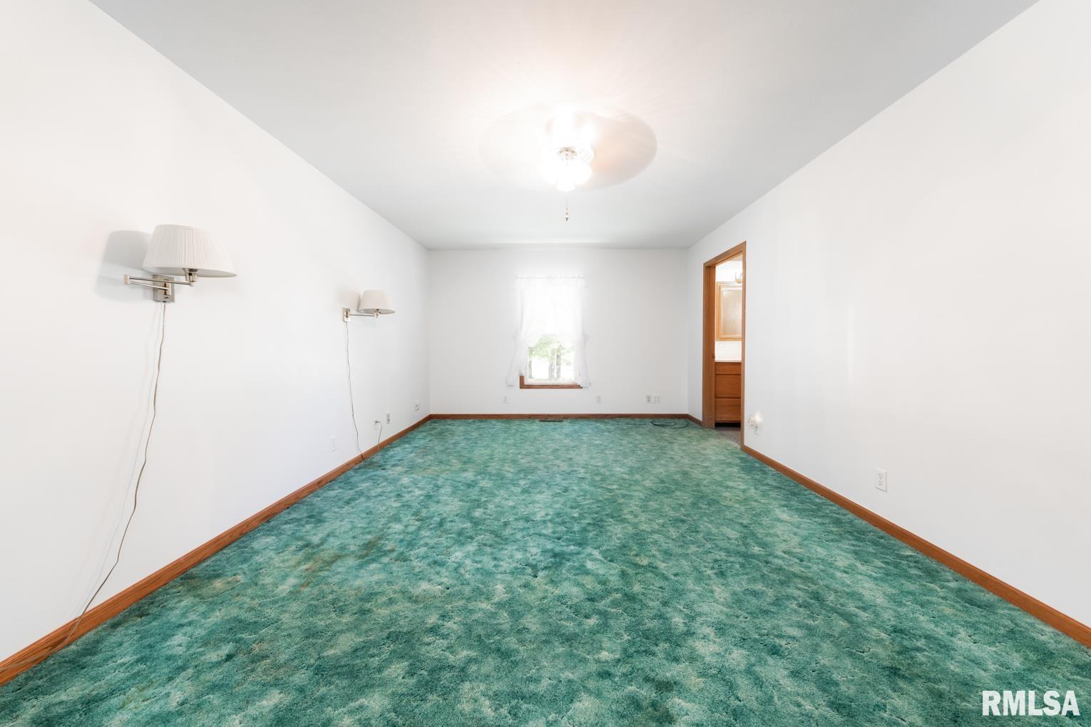 26822 Kinderhook Road Browning, IL 62624 - Photo 9 of 33
