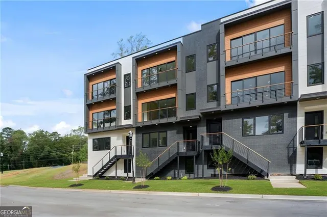 $775,000 | 2689 Grand Isles Way, Decatur, GA 30032