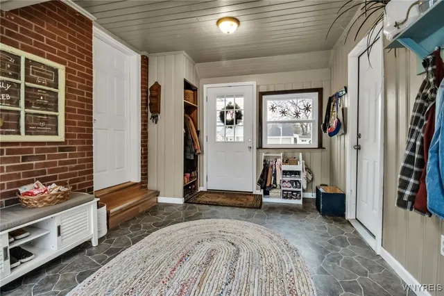 $299,000 | 292 East Prospect Avenue, Hamburg, NY 14075