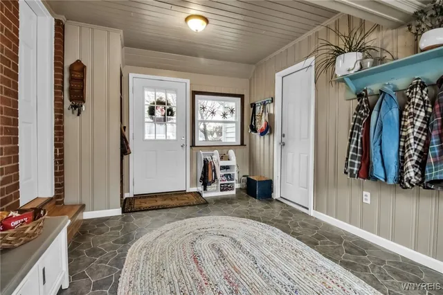 $299,000 | 292 East Prospect Avenue, Hamburg, NY 14075