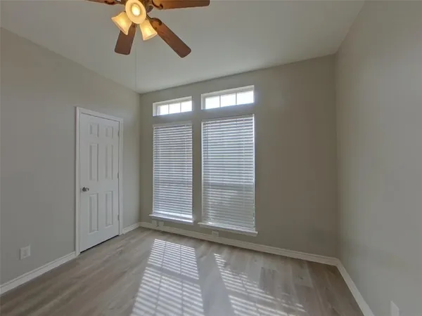 $2,969 | 1533 Mill Creek Drive, DeSoto, TX 75115