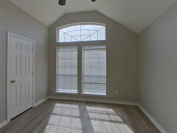 $2,969 | 1533 Mill Creek Drive, DeSoto, TX 75115