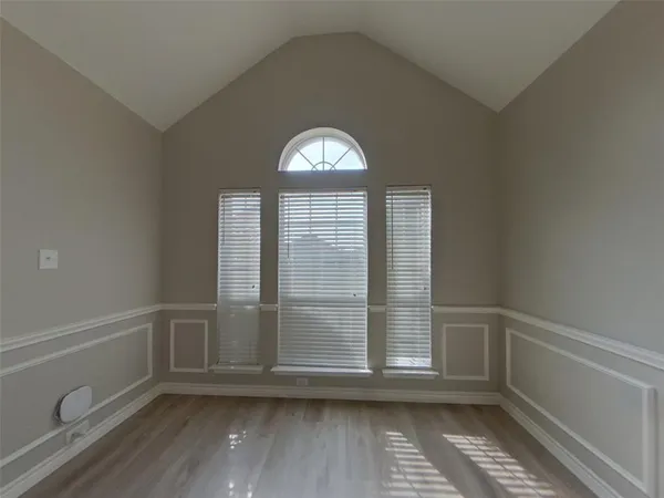 $2,969 | 1533 Mill Creek Drive, DeSoto, TX 75115