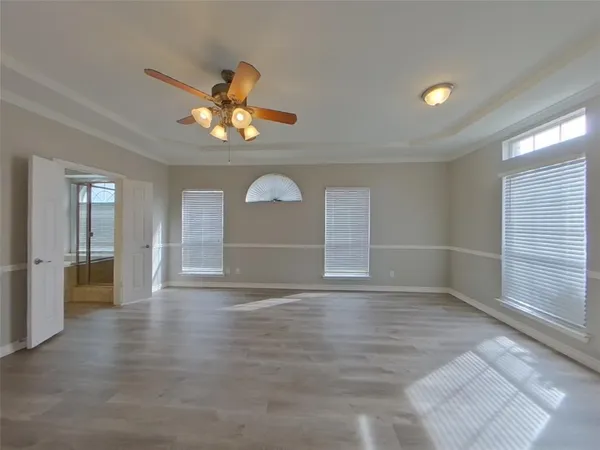 $2,969 | 1533 Mill Creek Drive, DeSoto, TX 75115