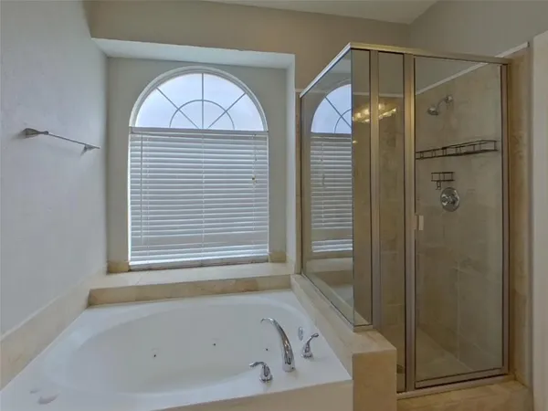 $2,969 | 1533 Mill Creek Drive, DeSoto, TX 75115