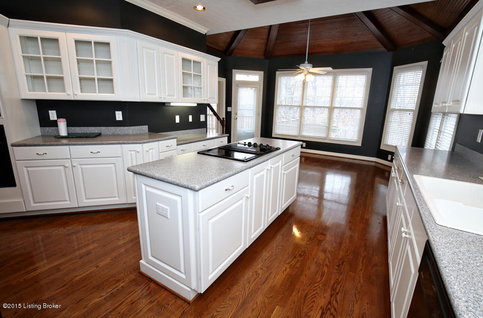 7801 Riva Ridge Road Louisville, KY 40214 - Photo 6 of 46 LREP3869