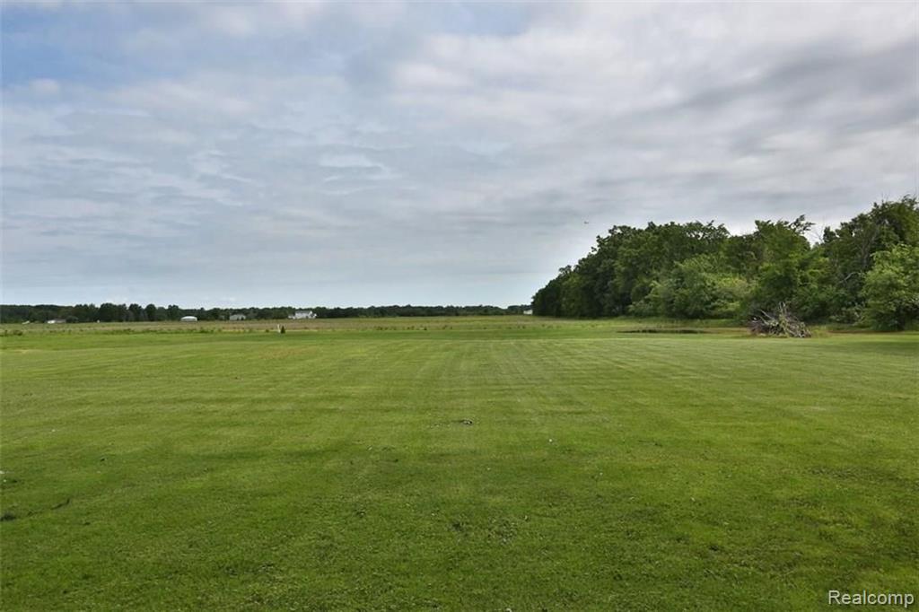 4836 Colf Road Carleton, MI 48117 - Photo 7 of 25