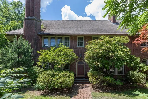 $2,795,000 | 231 Waverley Avenue, Newton, MA 02458