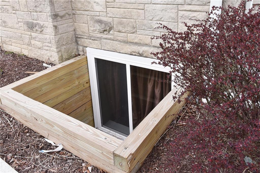 7070 Dover Road Indianapolis, IN 46220 - Photo 39 of 43 Gallery Image 39