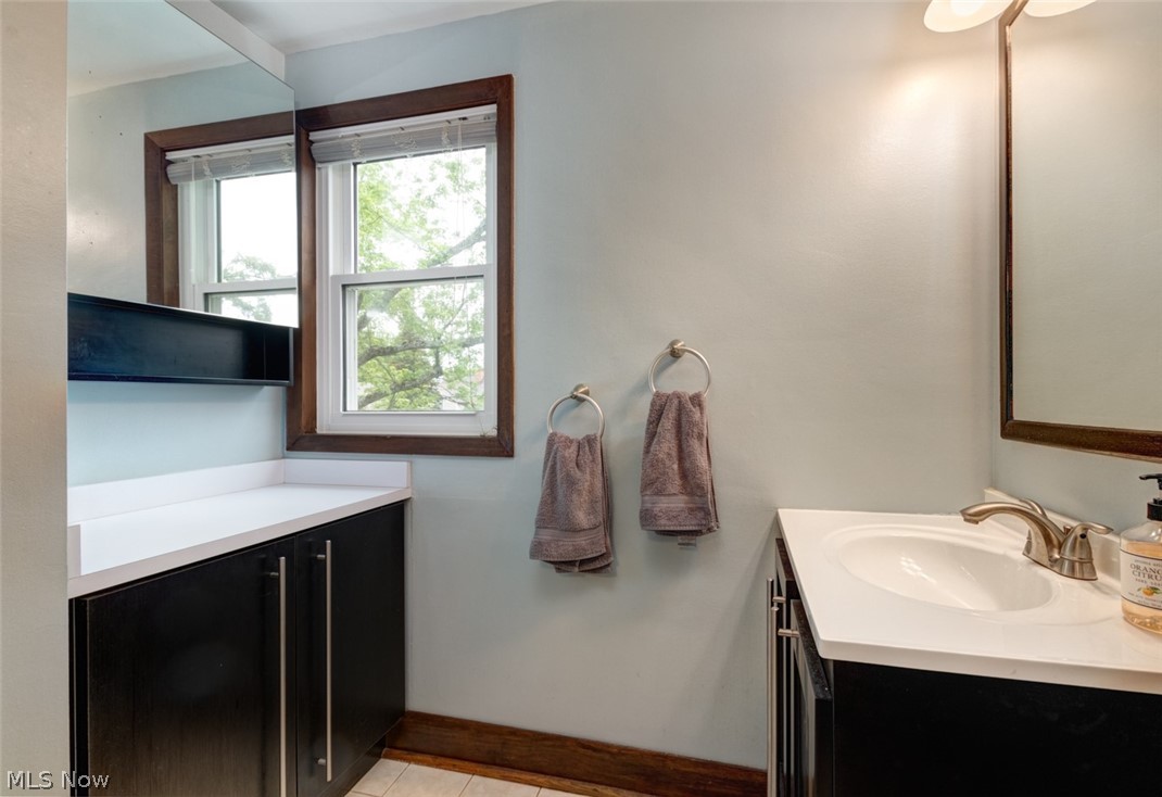 1495 Biltmore Road Cleveland, OH 44124 - Photo 16 of 27 Gallery Image 16