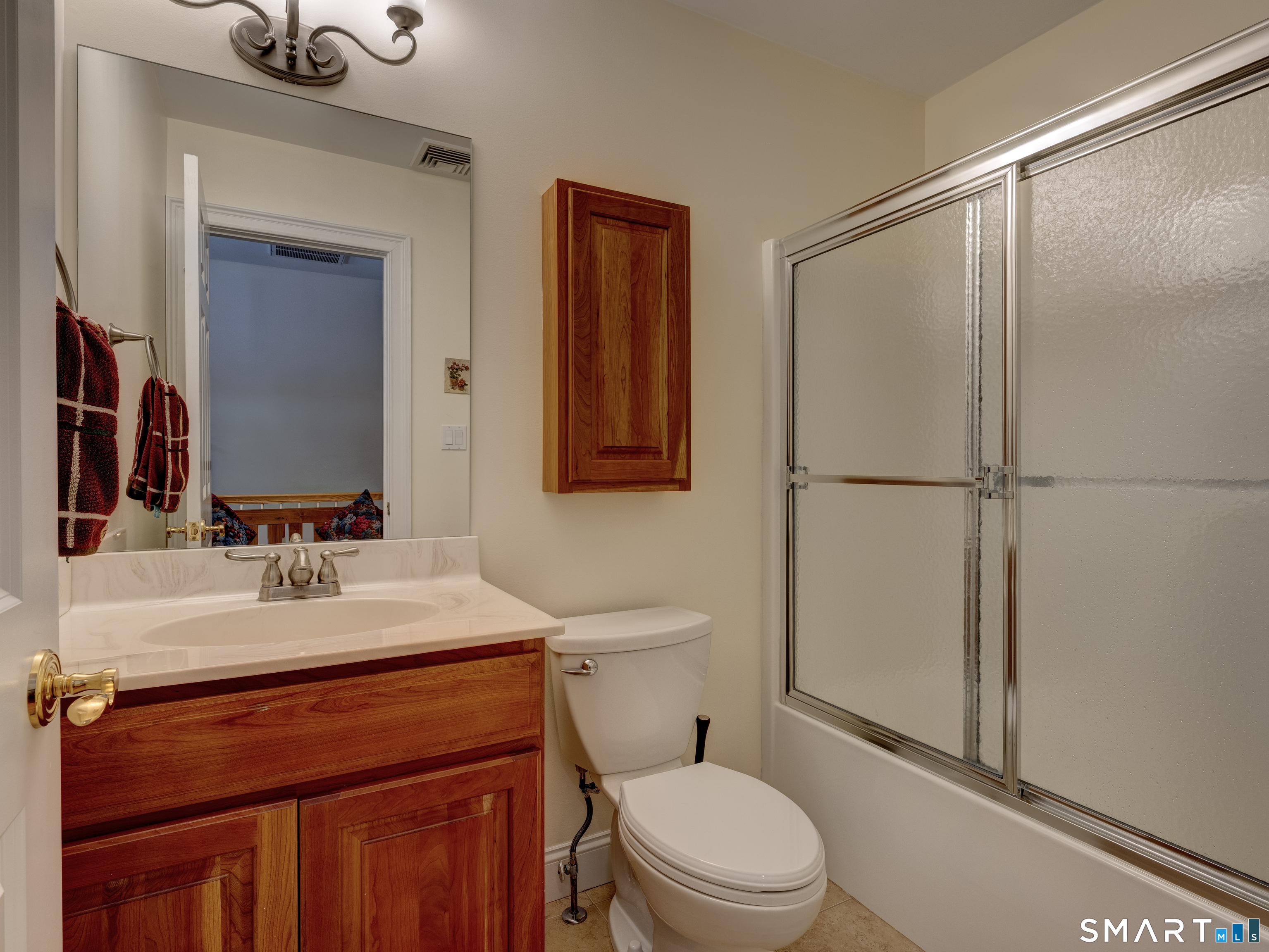 2 Streamside Lane, Unit 2 Berlin, CT 06037 - Photo 28 of 36 Upper level full bath