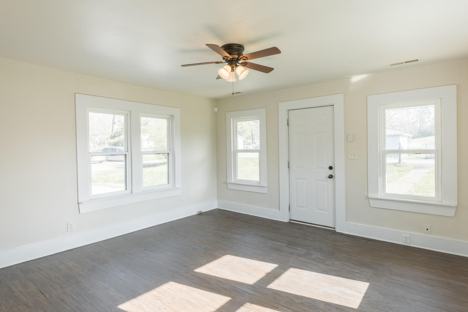 4000 Bennett Road Chattanooga, TN 37412 - Photo 4 of 16 4000_Bennett_Rd_09