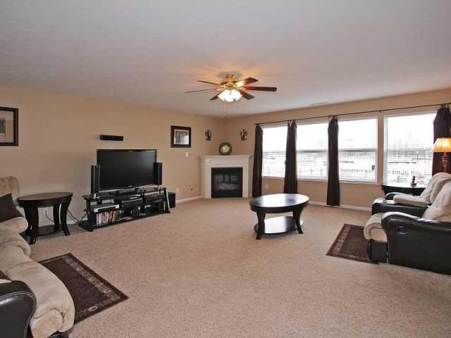 10628 Patoka Road Indianapolis, IN 46239 - Photo 2 of 12 Gallery Image 2