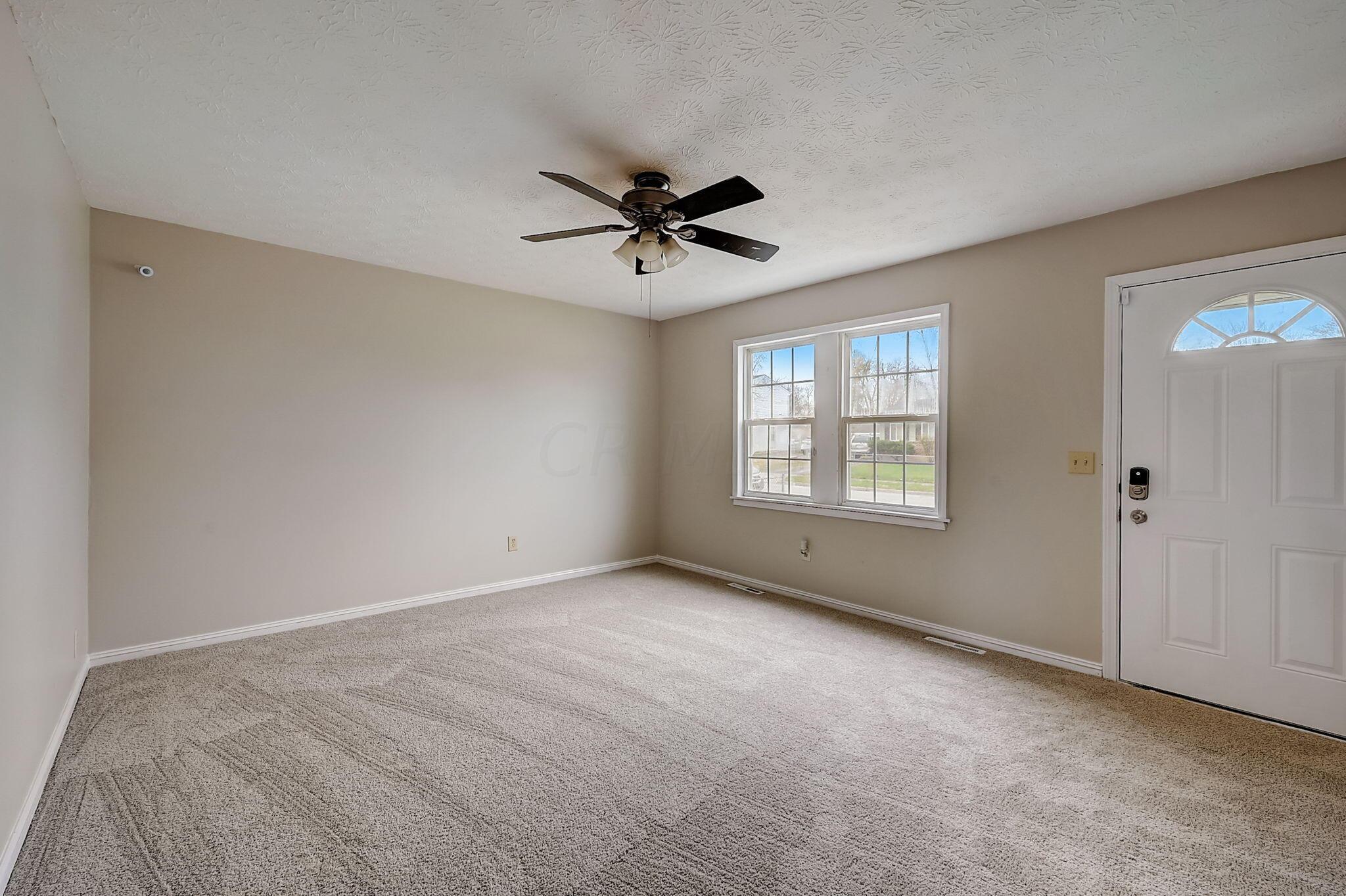 3222 Latonia Road Columbus, OH 43232 - Photo 3 of 25 listing_3