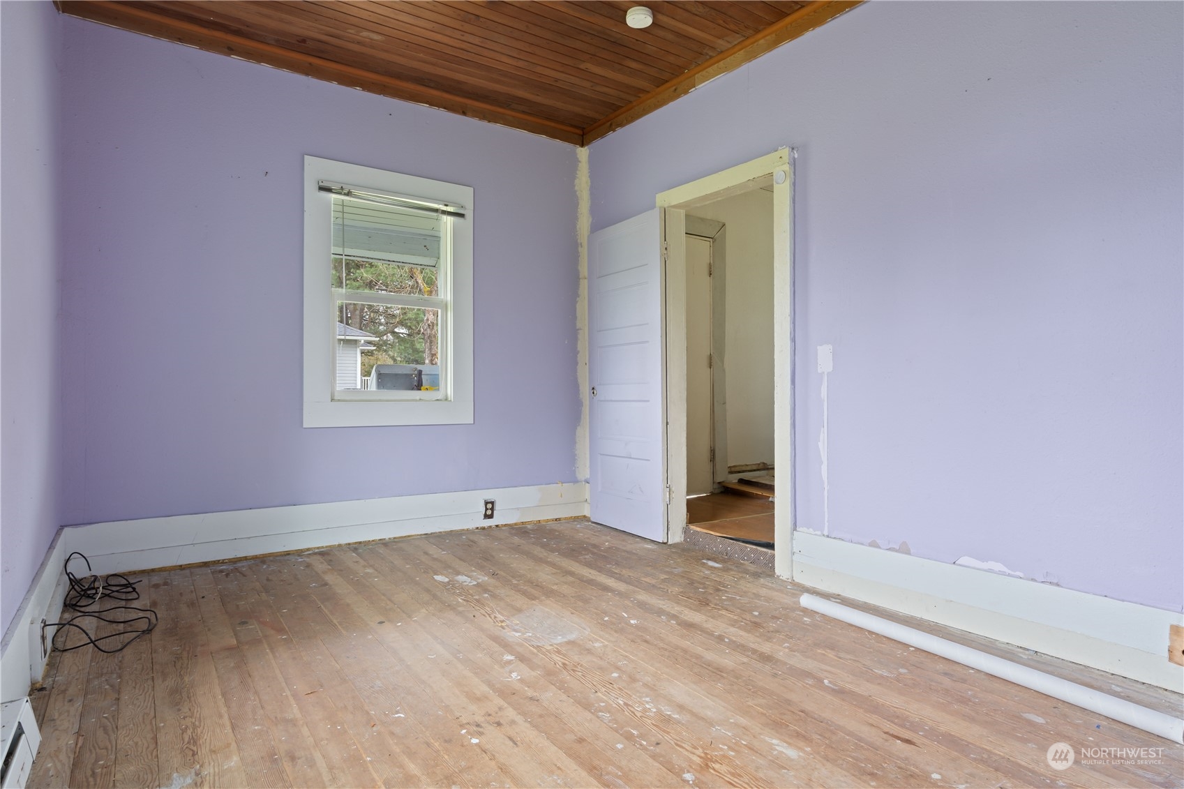 322 4th Street Roy, WA 98580 - Photo 5 of 29 an empty room with windows