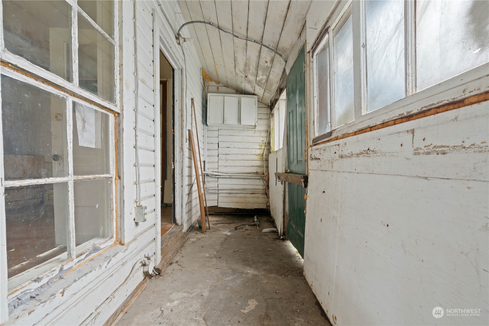 322 4th Street Roy, WA 98580 - Photo 10 of 29 a view of a storage & utility room