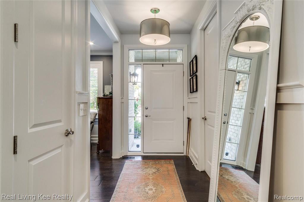 4246 Oak Arbor Drive Rochester, MI 48306 - Photo 13 of 64